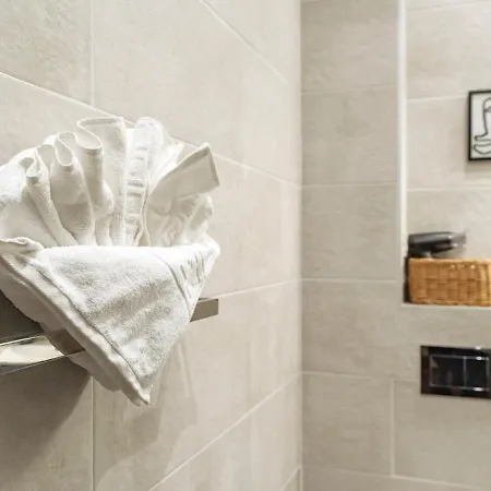 20 - New Building & Parking Apartament *