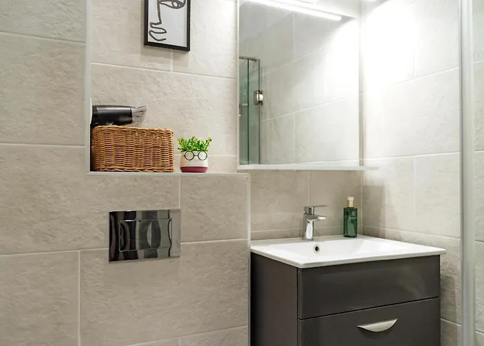 شقة 20 - New Building & Parking بوخارست