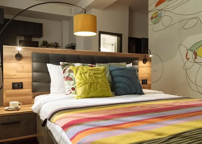 20 - New Building & Parking شقة بوخارست