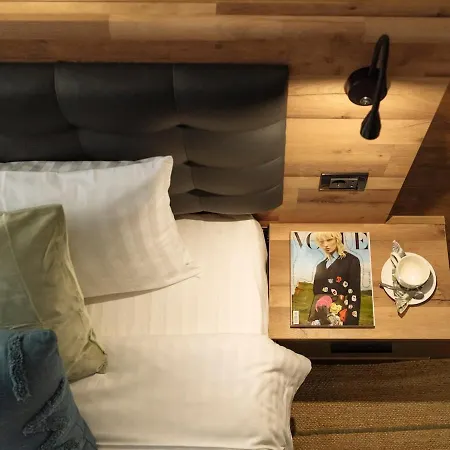 20 - New Building & Parking