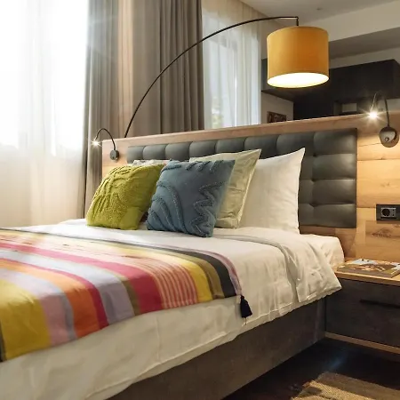 Διαμέρισμα 20 - New Building & Parking